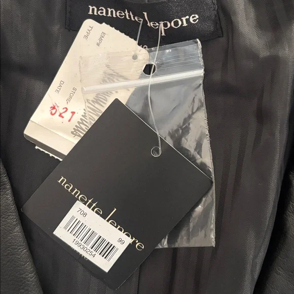 Nanette Lepore Black and White Patterned Blazer - Picture 7 of 8